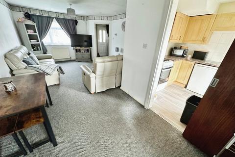 3 Fraser Close, Burnham-on-sea, TA8 2TJ