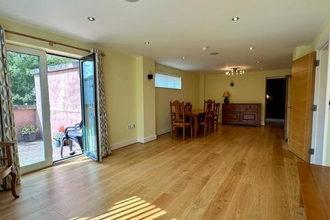 2 bedroom apartment for sale, Bridge Street, Hereford