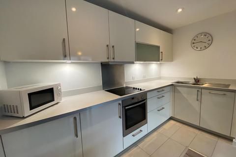 2 bedroom apartment to rent, Spectrum Blackfriars Road, Salford