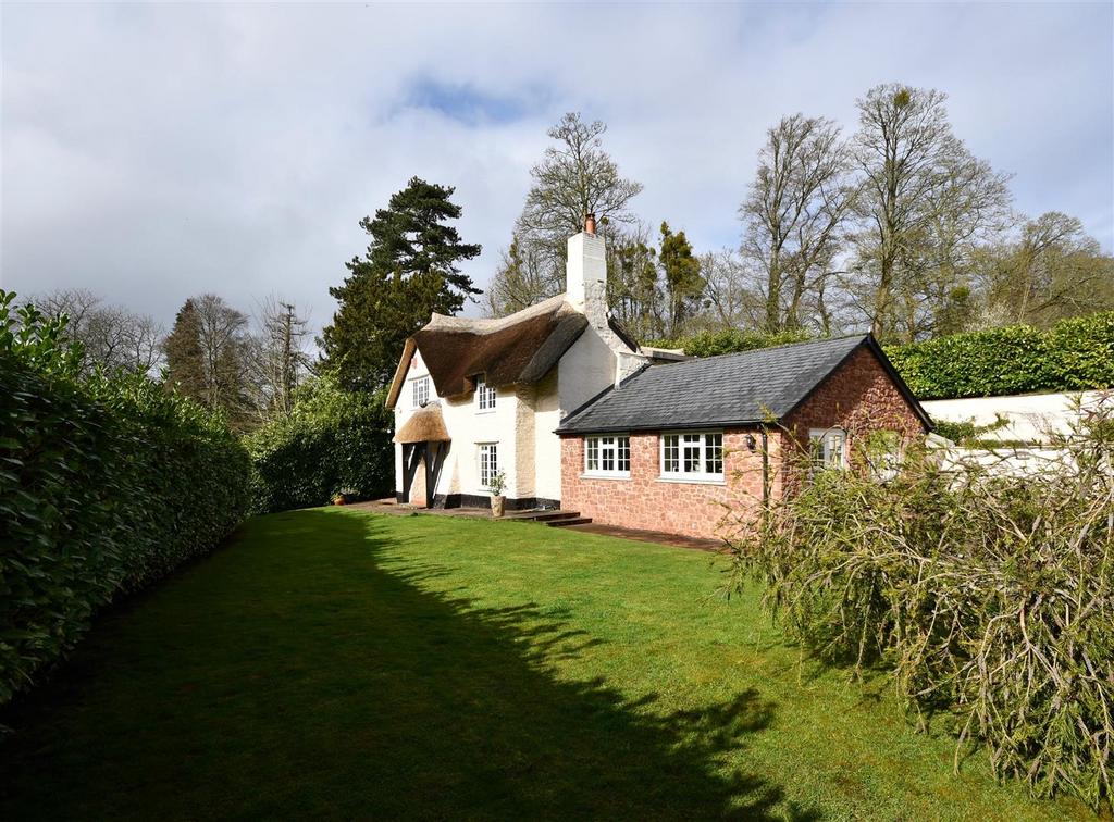 Properties For Sale Lydeard at In Travis blog