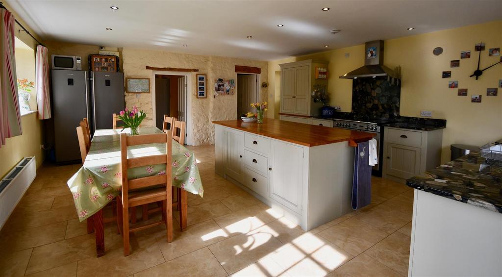 Kitchen/Dining/Living