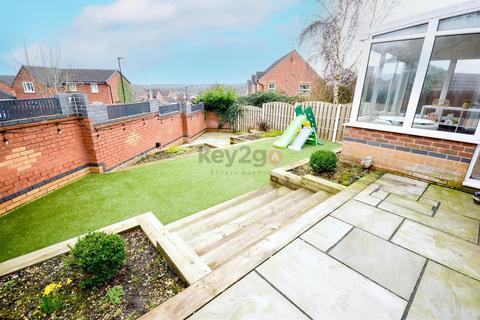 3 bedroom semi-detached house for sale - Middle Ox Close, Halfway, Sheffield, S20