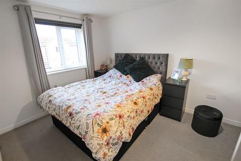 3 bedroom detached house for sale - St. Marys Close, Newton Aycliffe