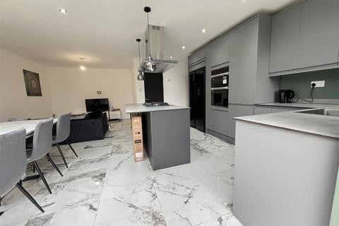 46 Pages Lane, Great Barr, Birmingham, B43 6LP