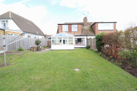 3 bedroom semi-detached house for sale, Hilltop Close, Rayleigh, SS6