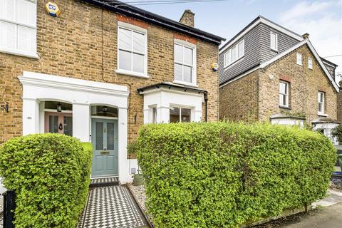 31 Heathfield North, Twickenham, TW2 7QN