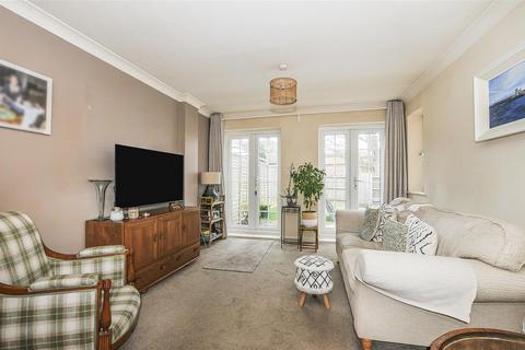 2 Church Road, Ascot, SL5 9EX
