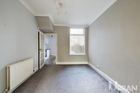 3 bedroom house for sale, Lee Street, Hull