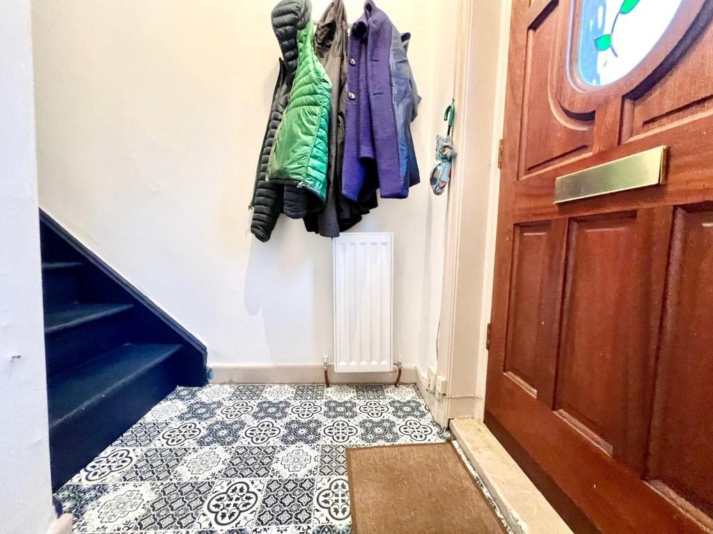 Hallway.jpg