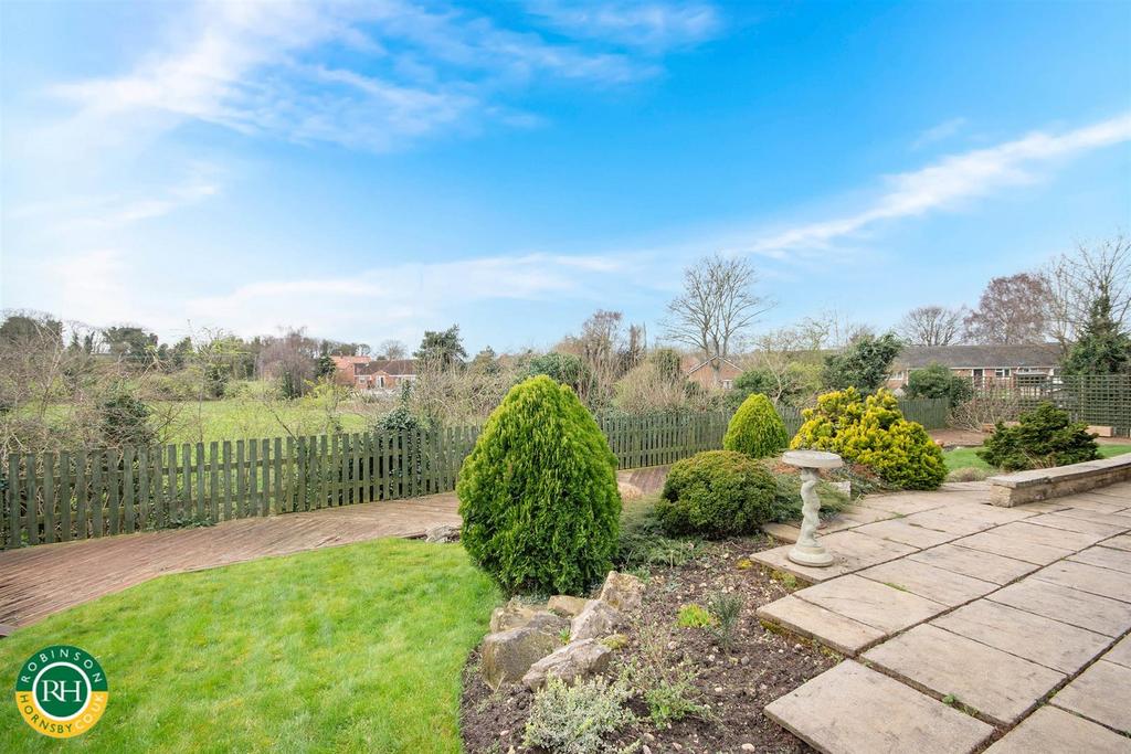 Hansby Close, Tickhill, Doncaster 5 bed detached house for sale £675,000