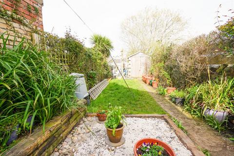 5 Coronation Road, Bideford, EX39 3DA