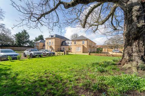 2 bedroom terraced house for sale, Vicarage Road, Newmarket CB8