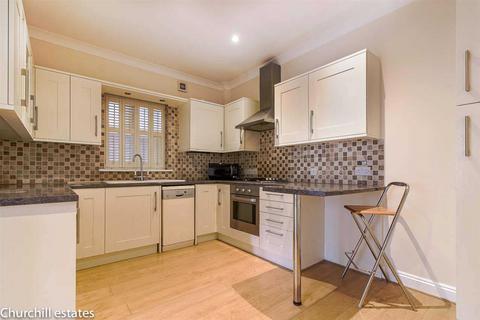 2 bedroom flat for sale, Palmerston Road, Buckhurst Hill