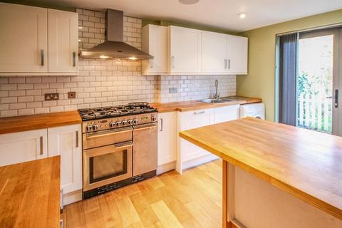 3 bedroom terraced house for sale, Ainsworth Street, Cambridge