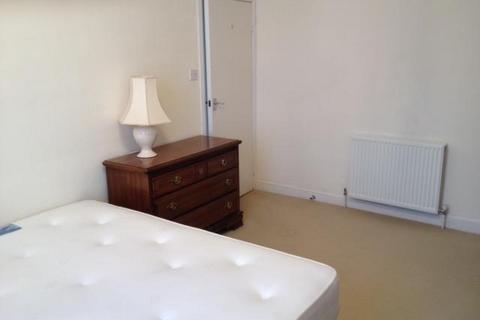 2 bedroom flat to rent - Crown Terrace, Scarborough