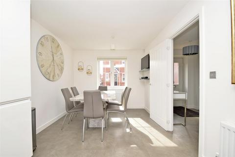 3 bedroom detached house for sale, Farr Close, Shrewsbury