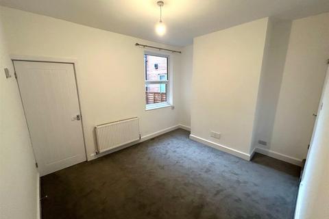 3 bedroom house to rent, Green Lane, Walsall