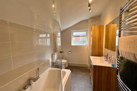 11 Baker Street, Northampton, NN2 6DH