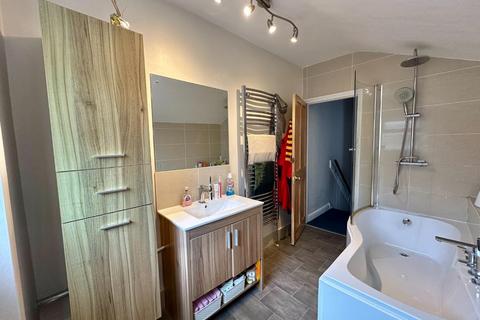 11 Baker Street, Northampton, NN2 6DH