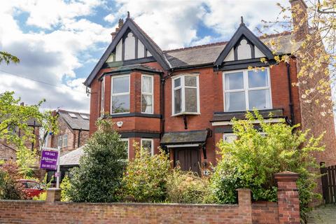 4 bedroom detached house for sale, Chatham Road, Old Trafford