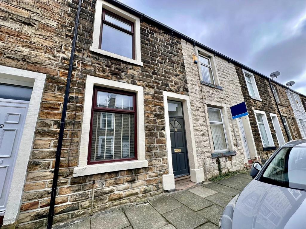 Peel Street, Padiham, 2 bed property for sale £85,000