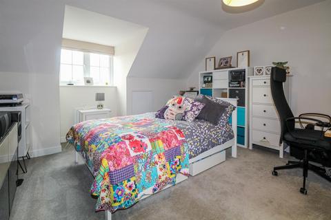 4 Fountains Close, Wakefield, WF1 4FW