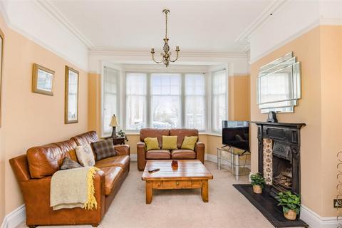 4 bedroom house for sale, Belle Vue Gardens, Kemp Town, Brighton