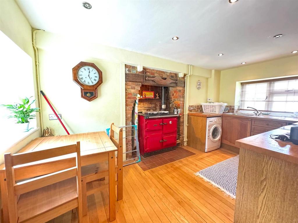 Utility/ Kitchen