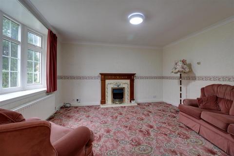 5 Bollin Close, Alsager, Stoke-on-trent, ST7 2UW
