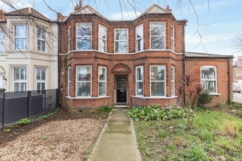 2 bedroom flat for sale, Hither Green Lane, Hither Green, London, SE13