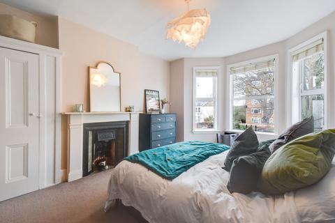 2 bedroom flat for sale - Hither Green Lane, Hither Green, London, SE13