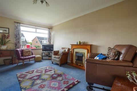 3 bedroom semi-detached house for sale, Sycamore Close, Stratford-Upon-Avon