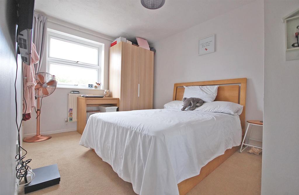 Bedroom 3.jpg