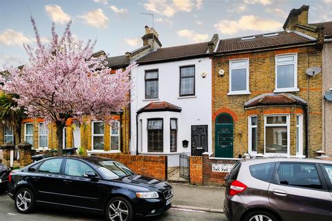 23 Claude Road, London, E10 6NG