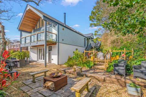 Driftwood Lodge Mill Hill, Stoke Gabriel, Totnes, TQ9 6RD