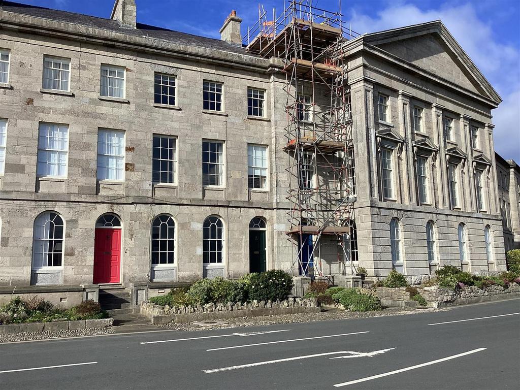 4 Victoria Terrace, Beaumaris 2 bed apartment for sale £425,000