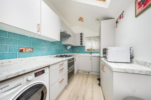 4 bedroom terraced house for sale - Petersham Road, Richmond