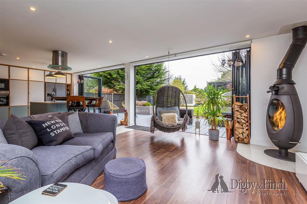 24 Little Casterton Road, PE9 1 BE-21watermarked.jp