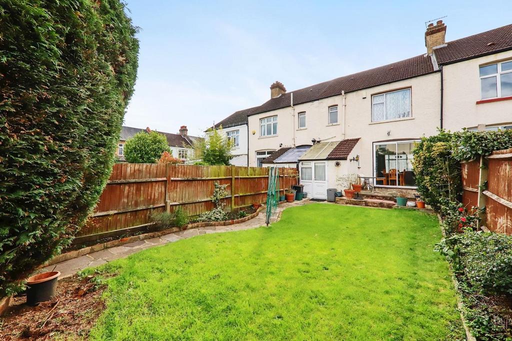 08-4e71 JHProp Wpen - 8 Westbury Road - 23 (1)-mediu