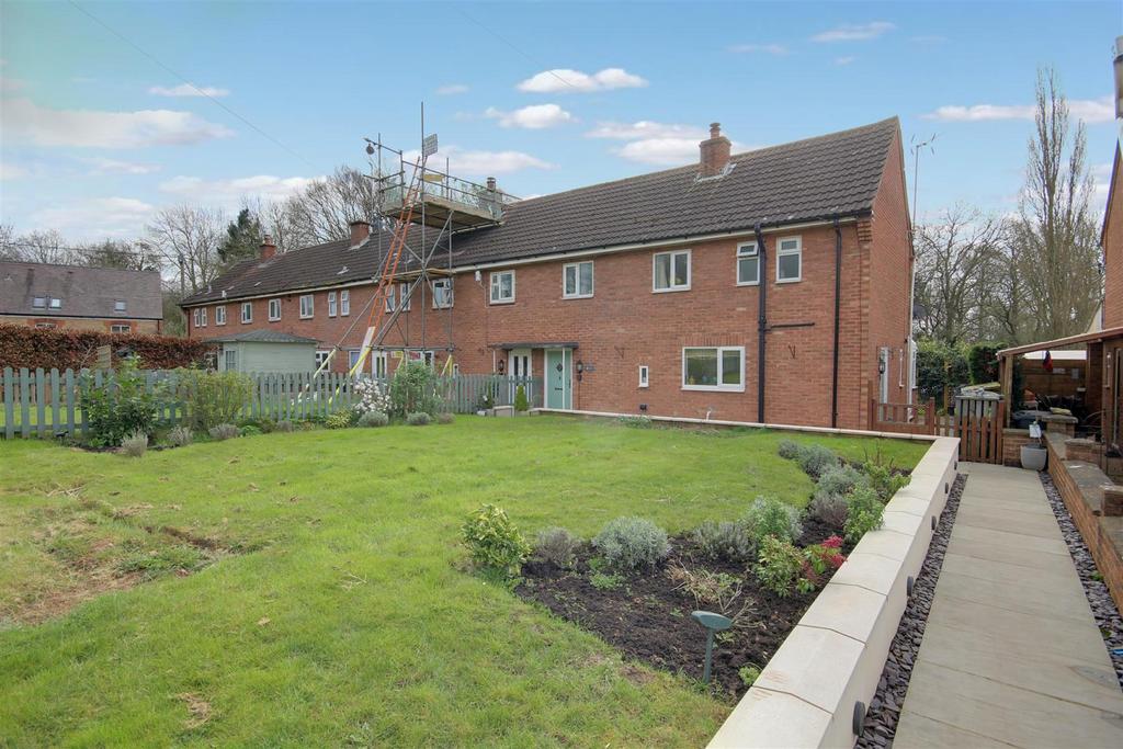 Woodview, Four Oaks, Newent 3 bed end of terrace house for sale £299,950