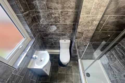 6 bedroom terraced house to rent, Humber Avenue, Coventry