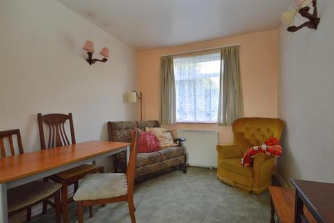 3 bedroom semi-detached house for sale, Freshwater