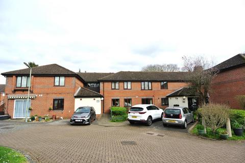 2 bedroom retirement property for sale, Octavia Way, Staines-Upon-Thames TW18