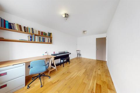 1 bedroom property to rent - Christchurch Avenue, London, NW6