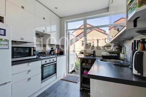 1 bedroom maisonette for sale, Westview Close, London, NW10