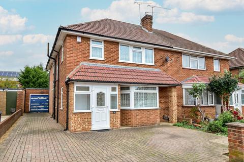31 Cherry Avenue, Slough, SL3 7BT