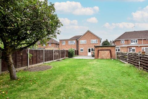 31 Cherry Avenue, Slough, SL3 7BT