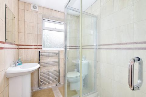 31 Cherry Avenue, Slough, SL3 7BT