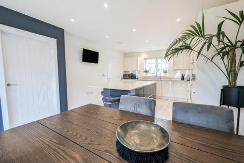 57 Lake Drive, Weldon, Corby, NN17 3FE