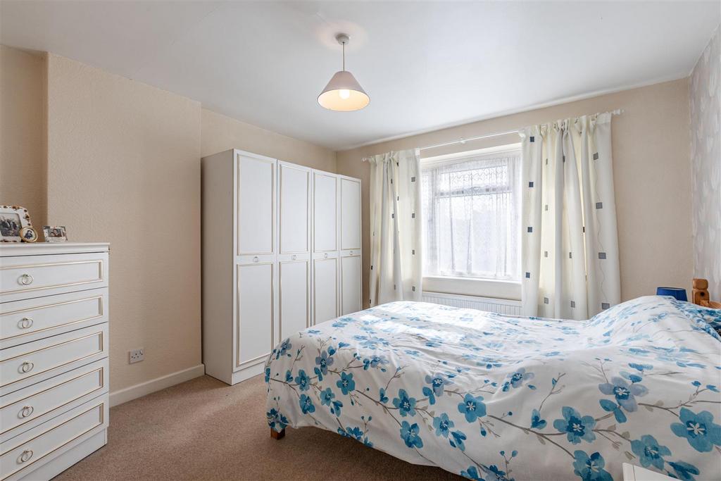 Master bedroom.jpg